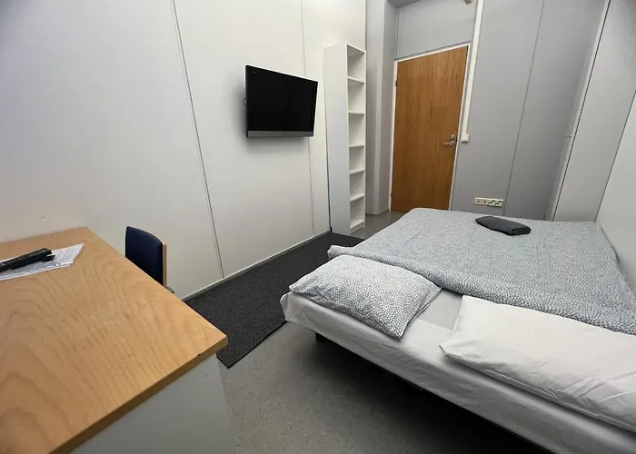 Office House Services 207 Hostel *